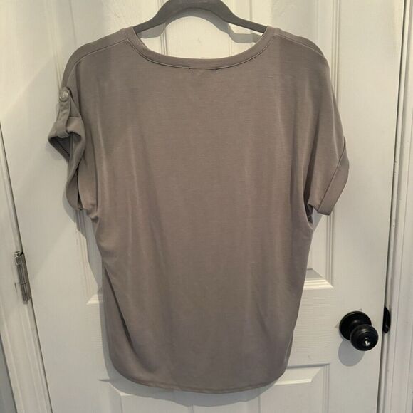 Cable & Gauge Studio Women's Blouse Top Viscose Short Sleeve Size L Gray - Picture 2 of 4